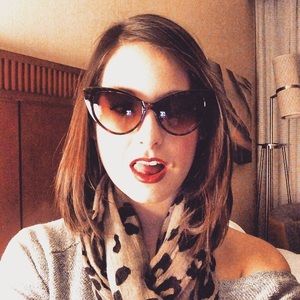 Meet your Posher, Karina